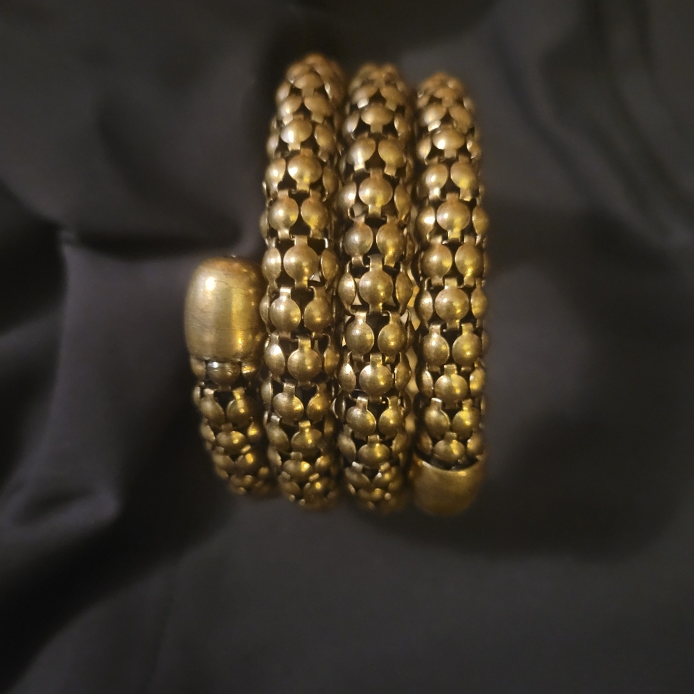 Elegant Gold Mesh Bracelet